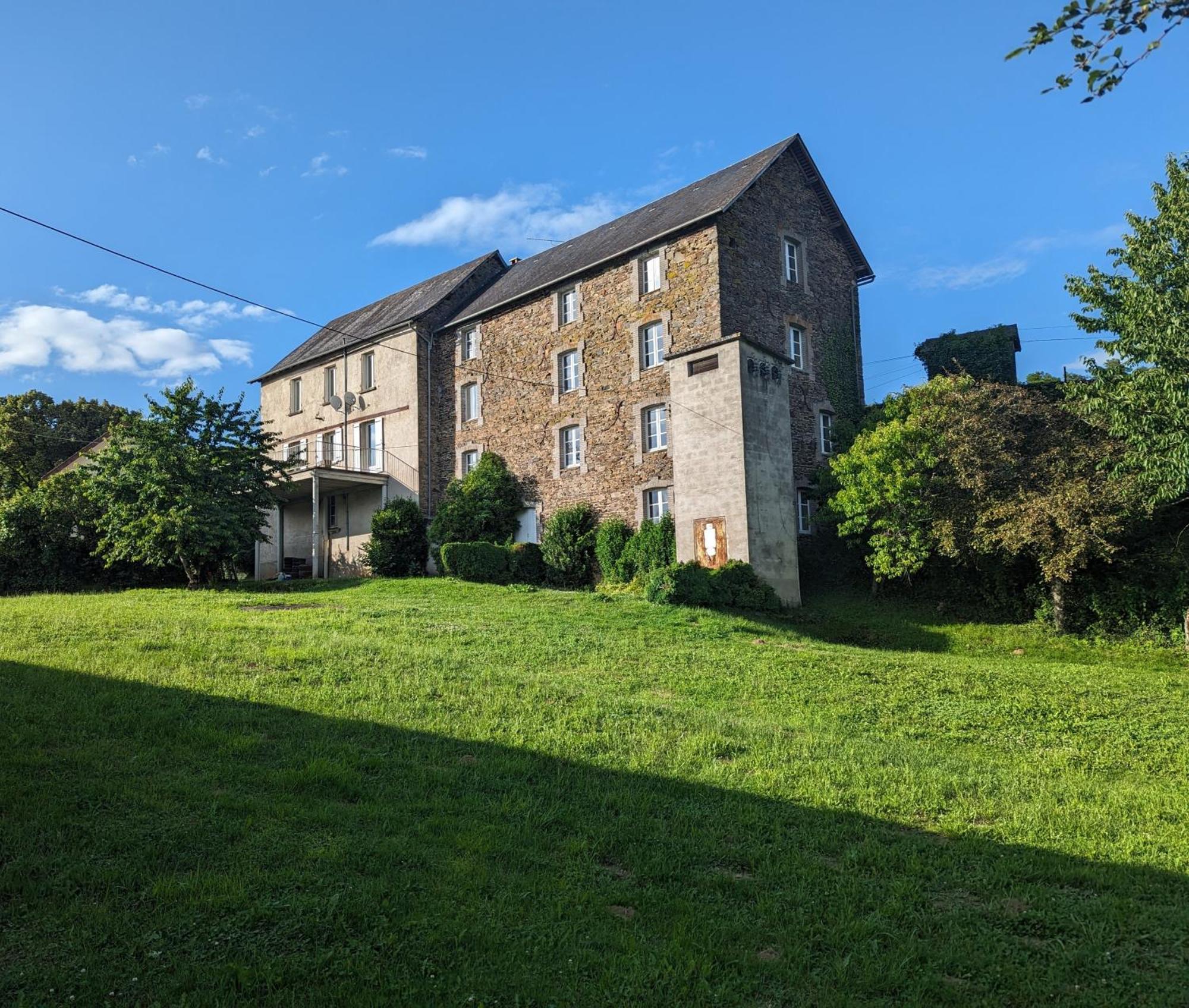 Studio Silhem Saint-Germain-les-Belles Exteriér fotografie
